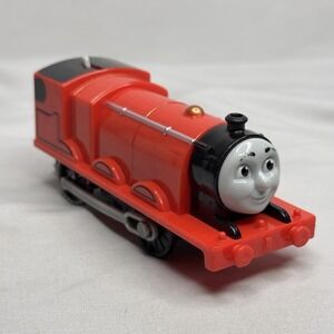 Thomas Trackmaster Motorized James Red Engine Train 2013 Mattel Tested Working